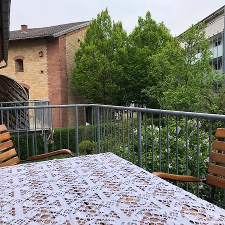 Apartman In Landau Stadtoase